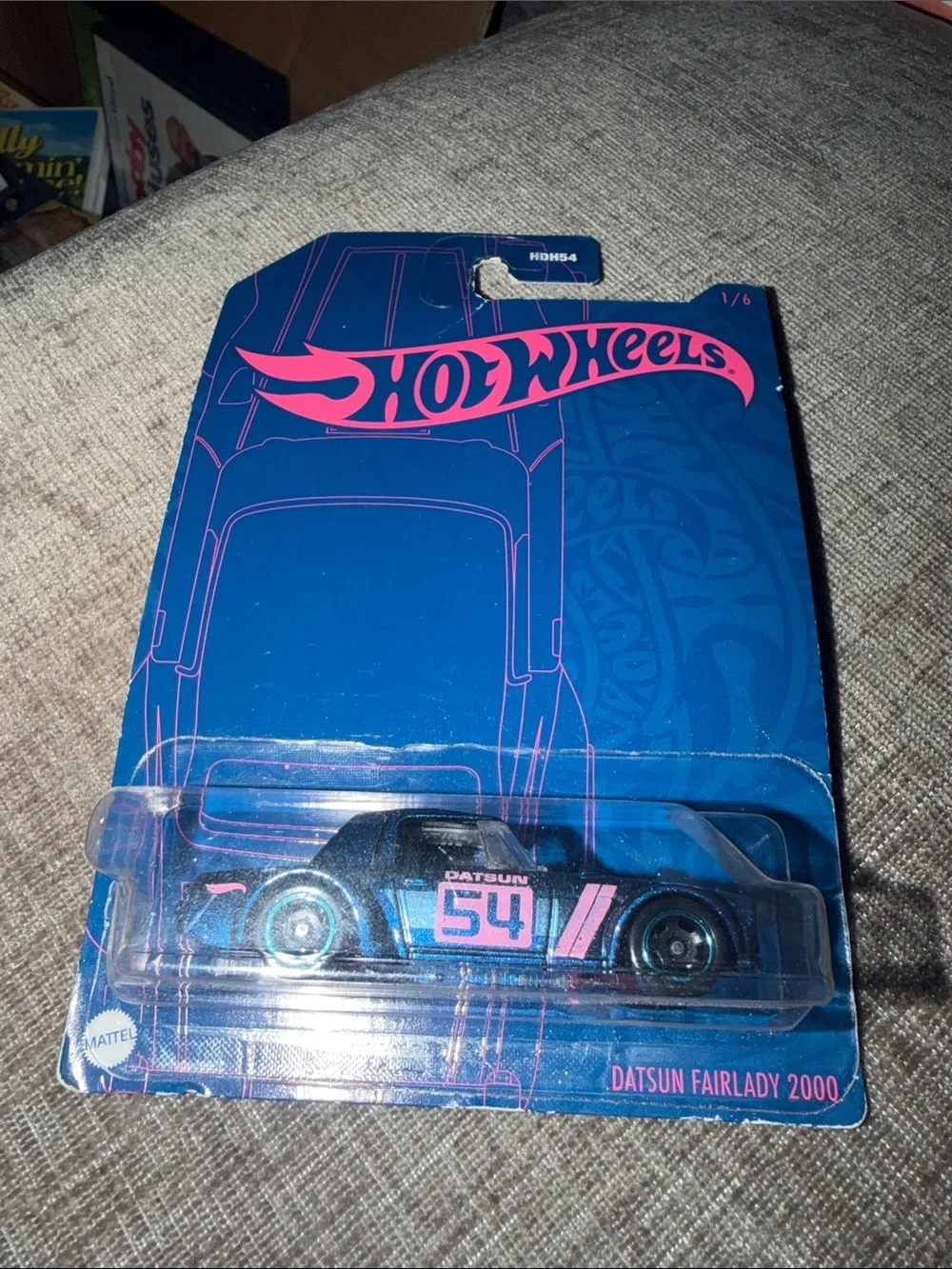 Hot‎ Wheels Datsun Fairlady 2000 1/6 Blue Pink Collector Edition